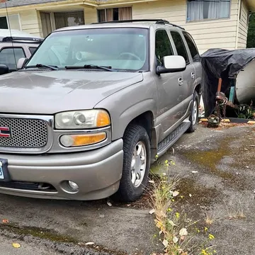 2001 GMC Yukon Denali Sport Utility 4D