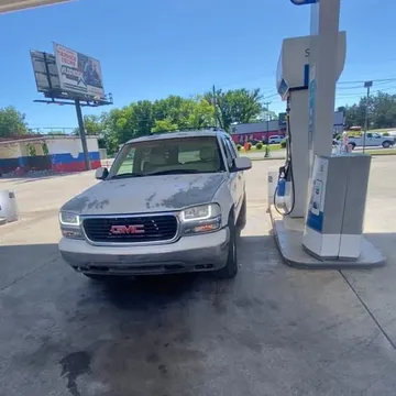 2001 GMC Yukon SLE