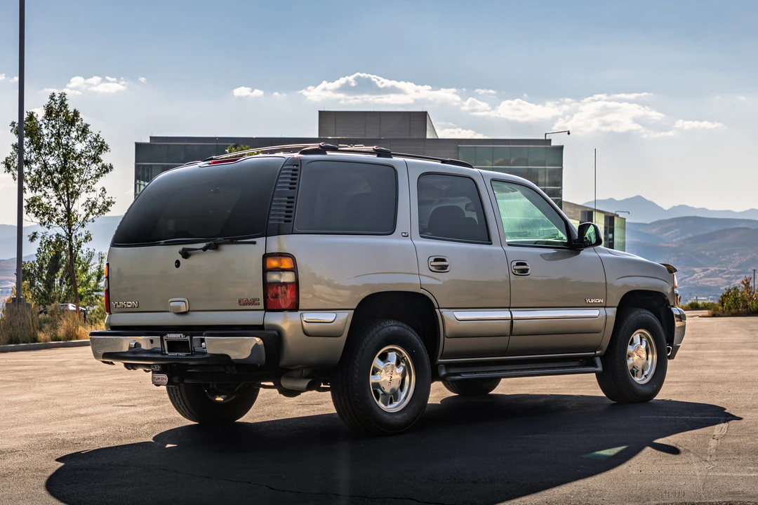 2001 GMC Yukon 2nd Gen - Image 8 of 31