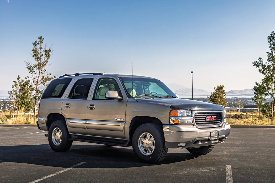 2001 GMC Yukon 2nd Gen - Image 10 of 31