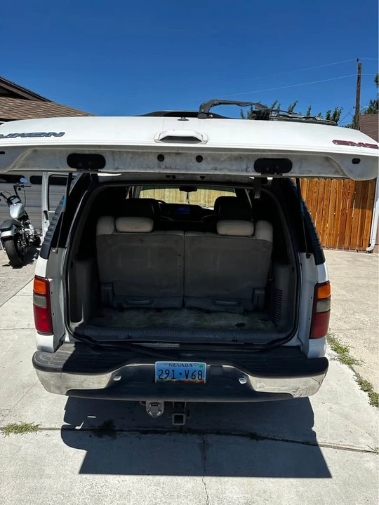 2001 GMC Yukon 2nd Gen - Image 7 of 12