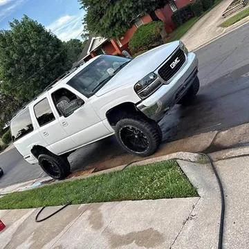 2001 GMC Yukon XL 1500 SLT Sport Utility 4D