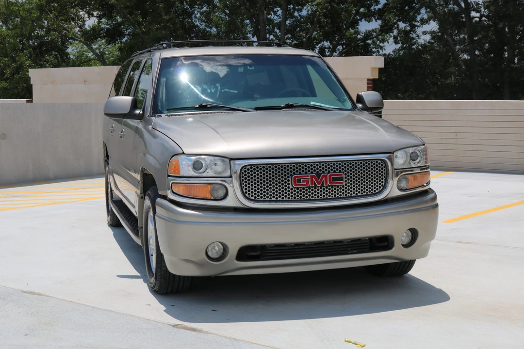 2001 GMC Yukon 2nd Gen - Image 13 of 31