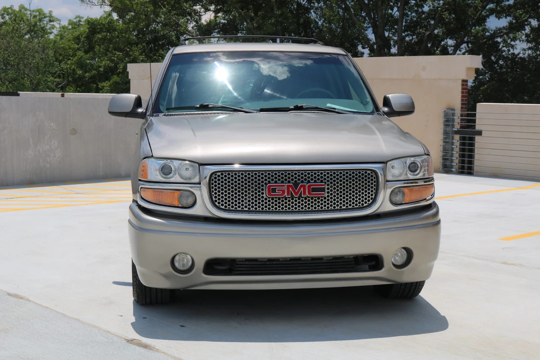 2001 GMC Yukon 2nd Gen - Image 9 of 31