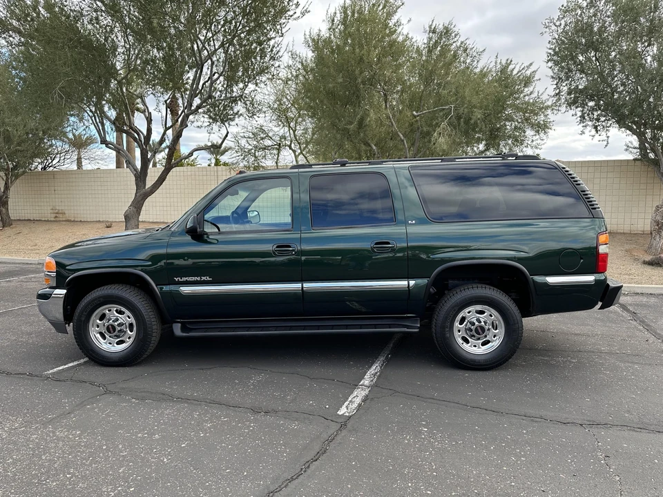2001 GMC Yukon 2nd Gen - Image 12 of 31