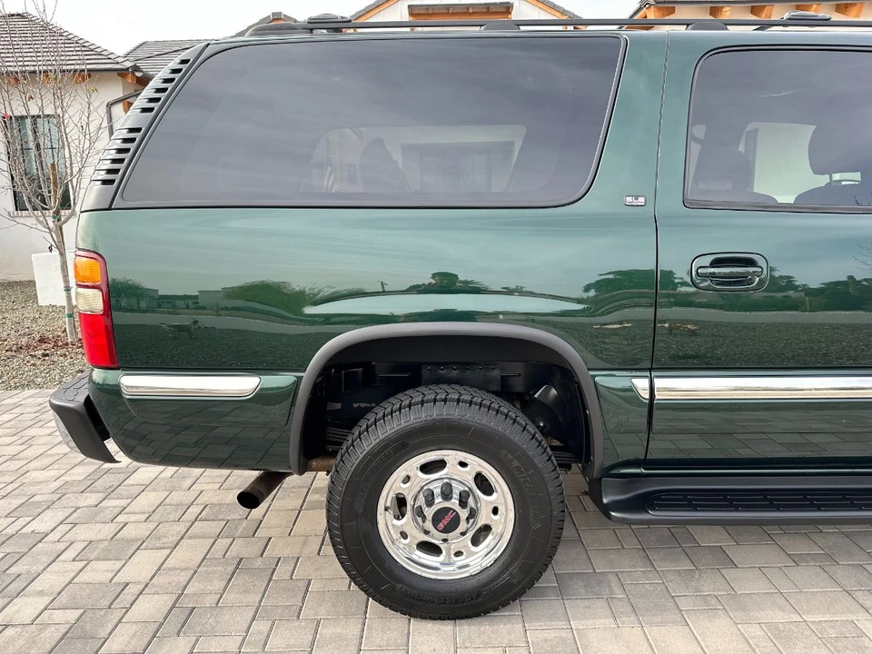 2001 GMC Yukon 2nd Gen - Image 19 of 31