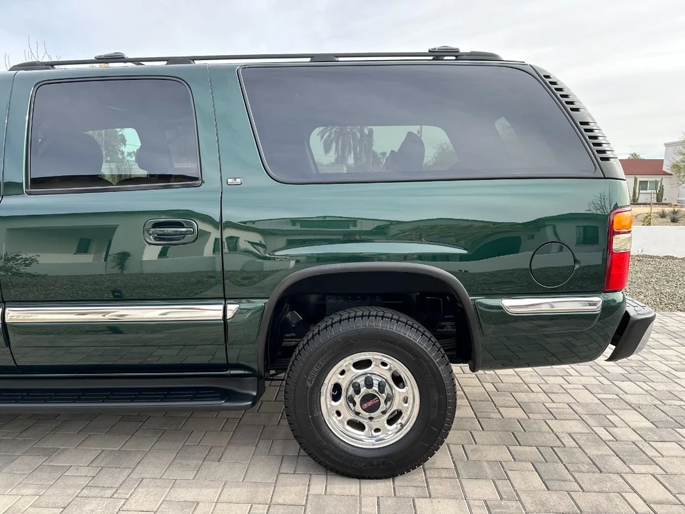 2001 GMC Yukon 2nd Gen - Image 20 of 31