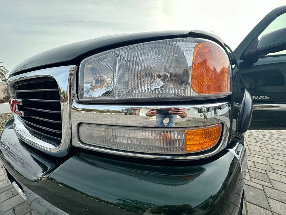 2001 GMC Yukon 2nd Gen - Image 29 of 31