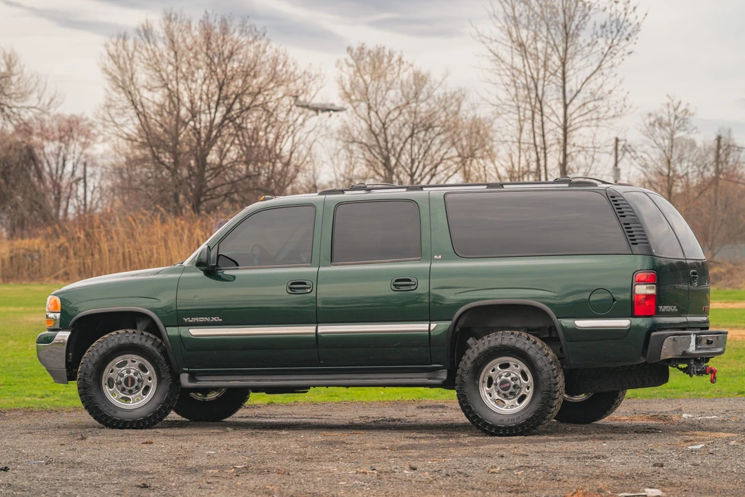 2001 GMC Yukon 2nd Gen - Image 9 of 31