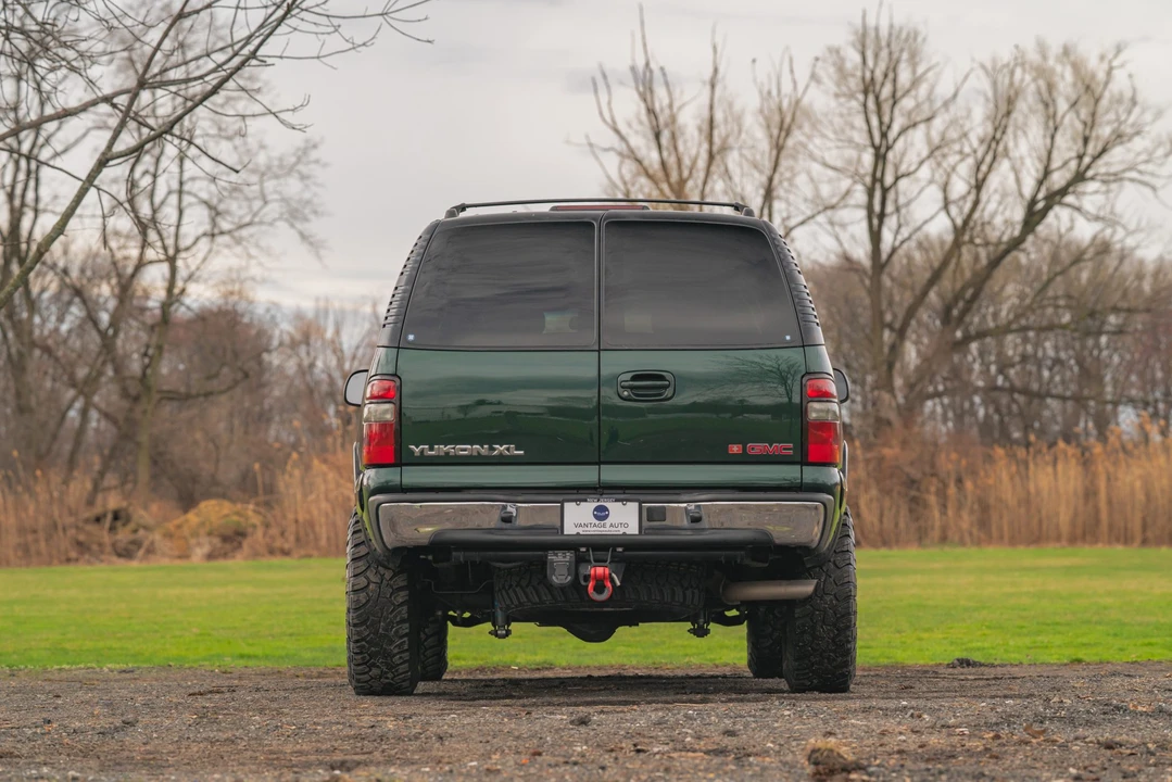 2001 GMC Yukon 2nd Gen - Image 13 of 31