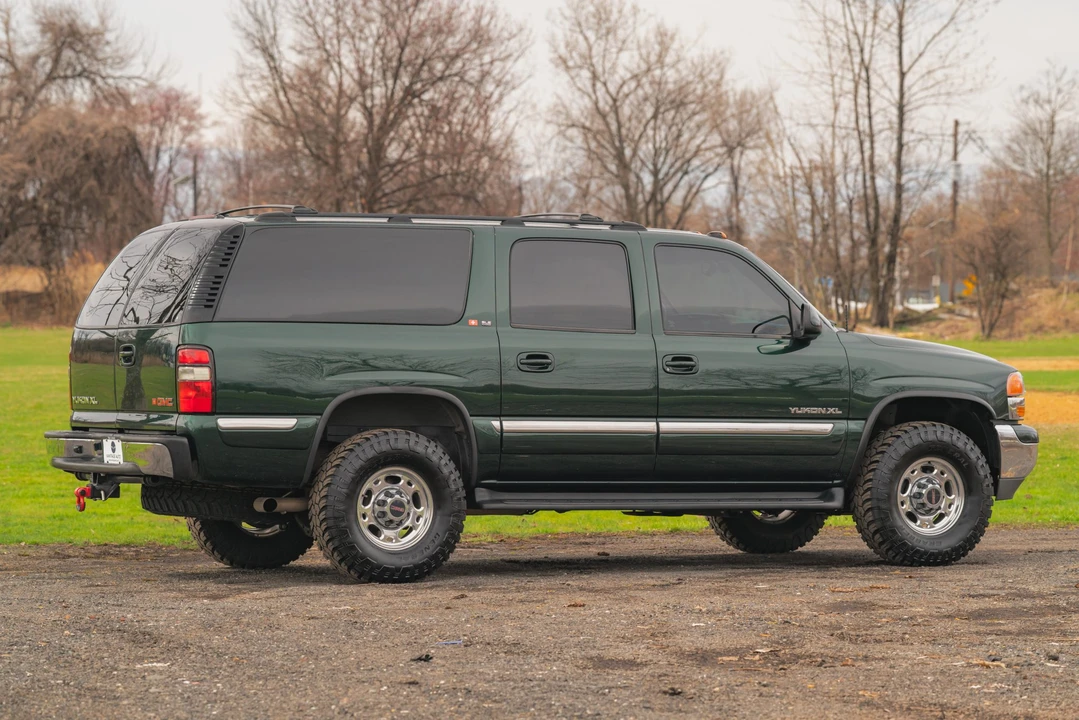 2001 GMC Yukon 2nd Gen - Image 17 of 31