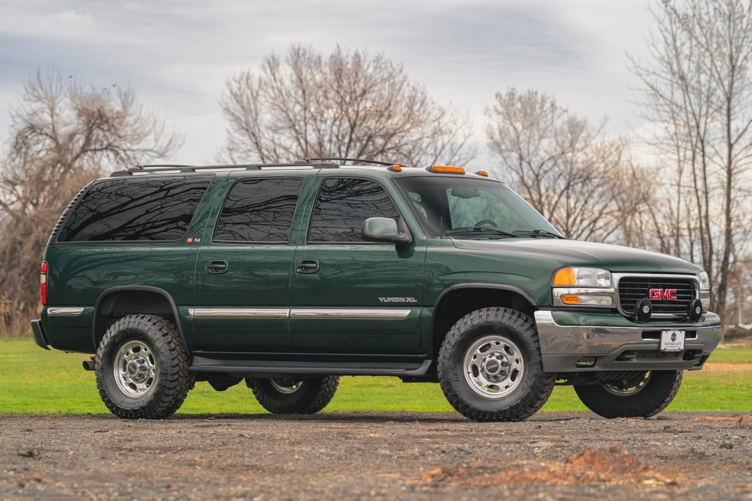 2001 GMC Yukon 2nd Gen - Image 20 of 31