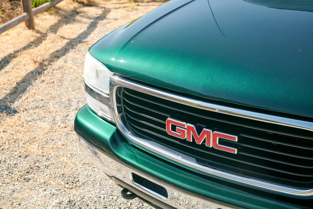 2001 GMC Yukon 2nd Gen - Image 16 of 31