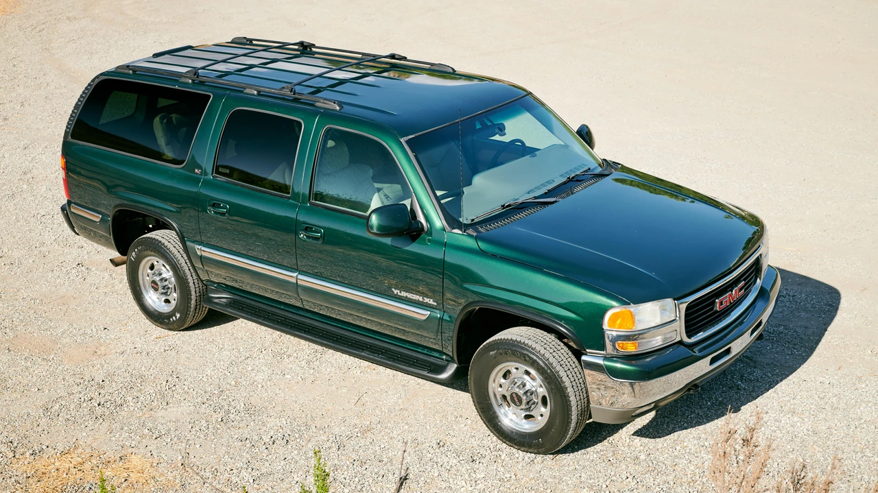 2001 GMC Yukon 2nd Gen - Image 11 of 31