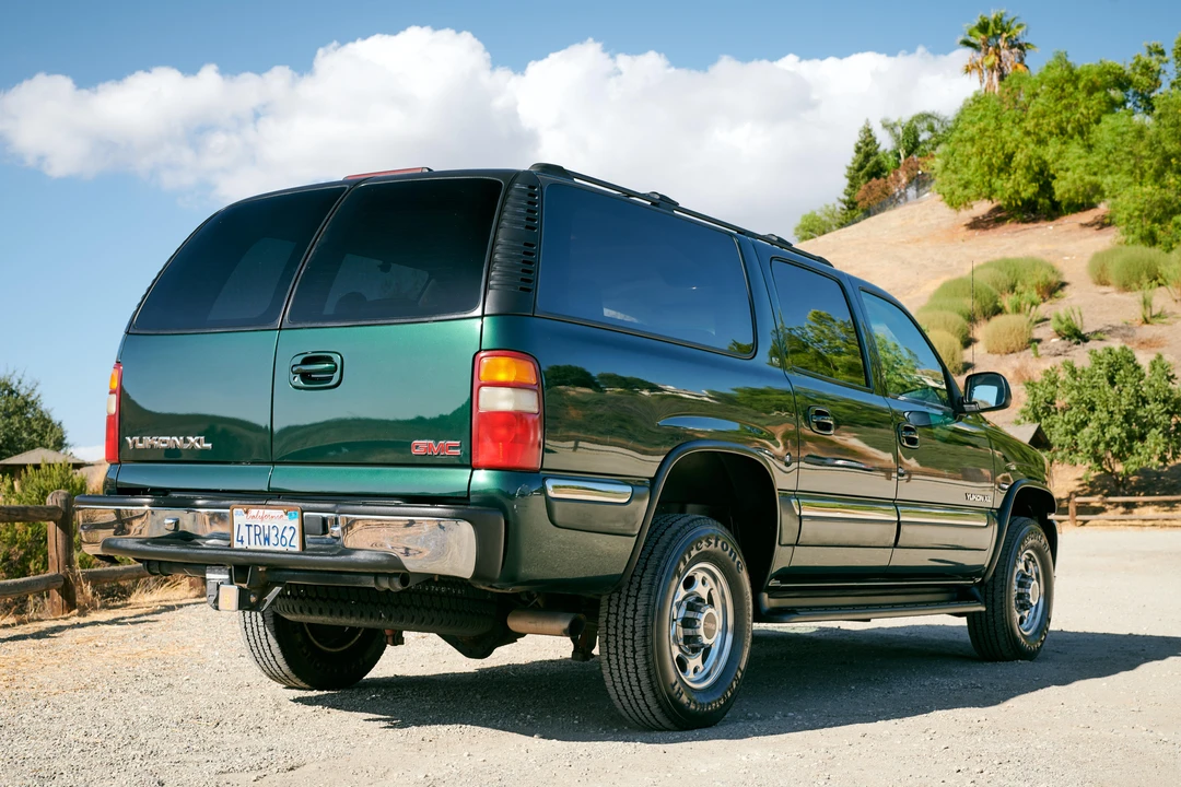 2001 GMC Yukon 2nd Gen - Image 10 of 31