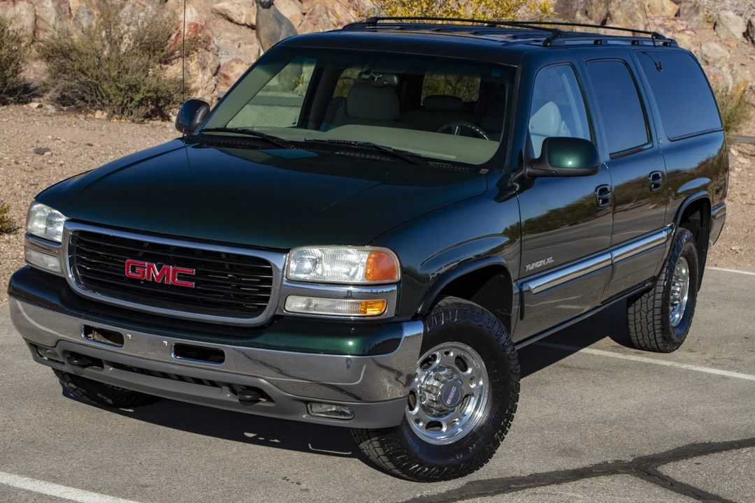 2001 GMC Yukon 2nd Gen - Image 5 of 31