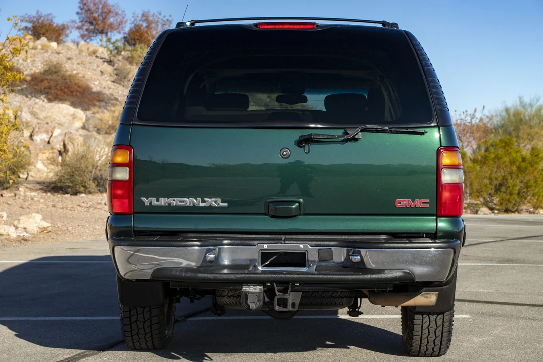 2001 GMC Yukon 2nd Gen - Image 23 of 31