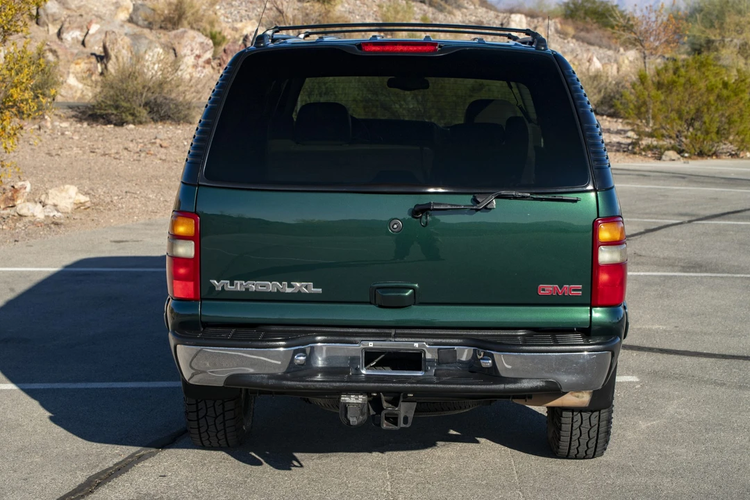 2001 GMC Yukon 2nd Gen - Image 25 of 31