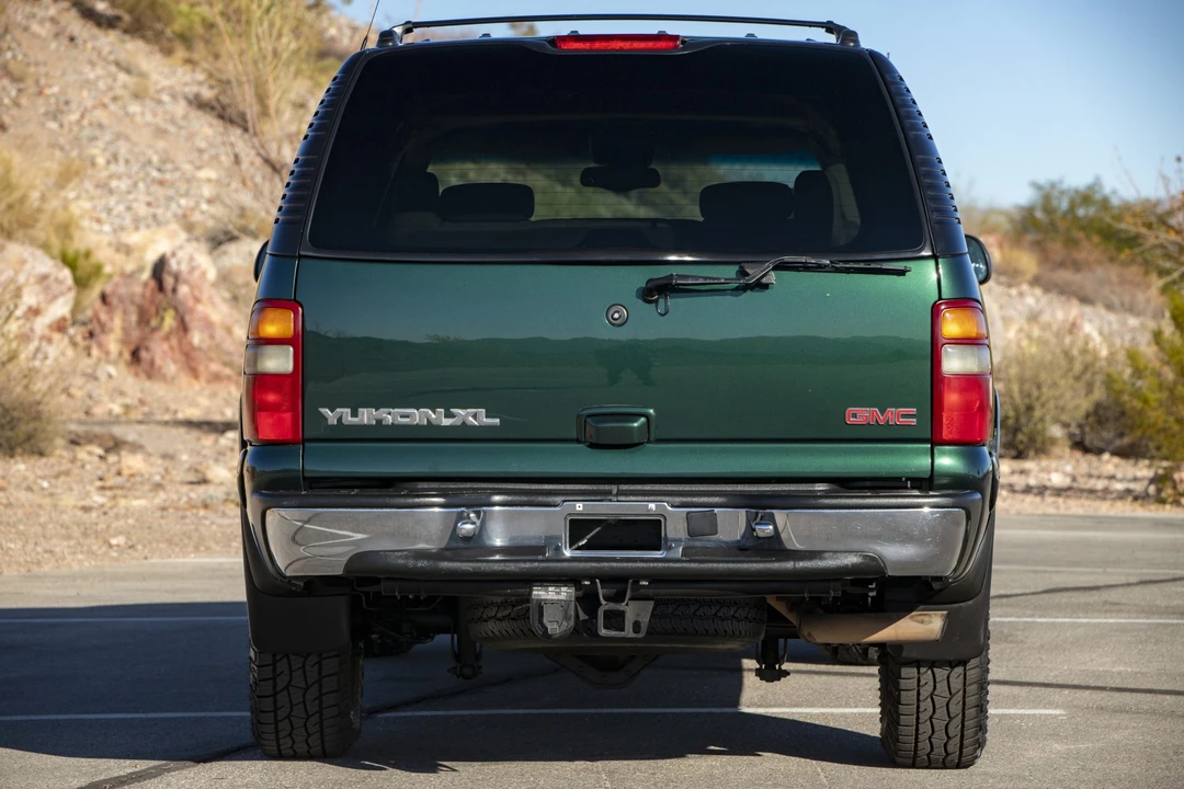 2001 GMC Yukon 2nd Gen - Image 26 of 31