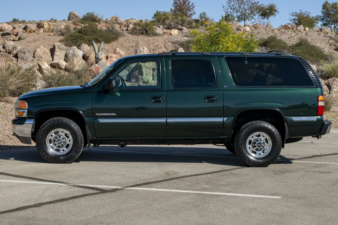 2001 GMC Yukon 2nd Gen - Image 8 of 31
