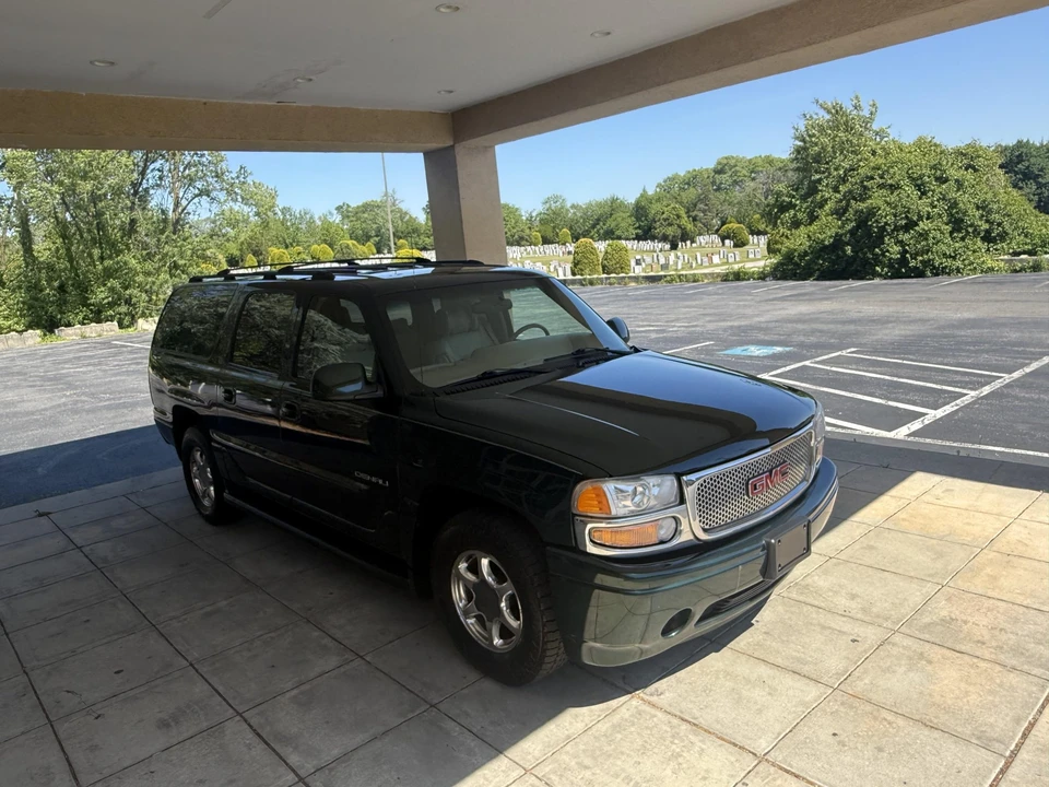 2001 GMC Yukon 2nd Gen - Image 29 of 31