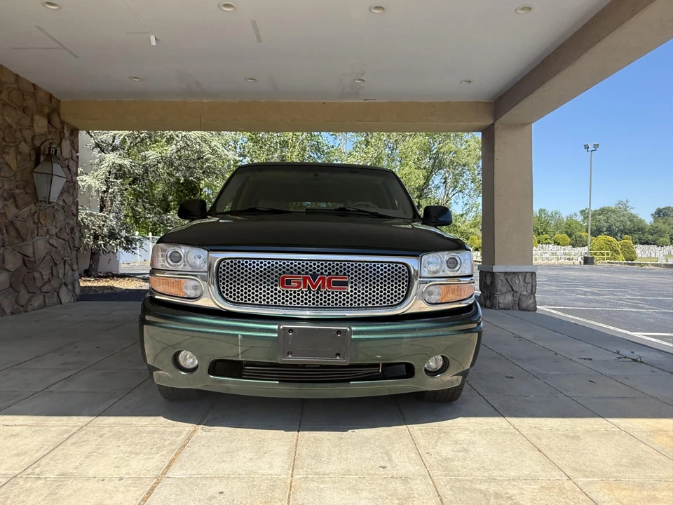 2001 GMC Yukon 2nd Gen - Image 30 of 31