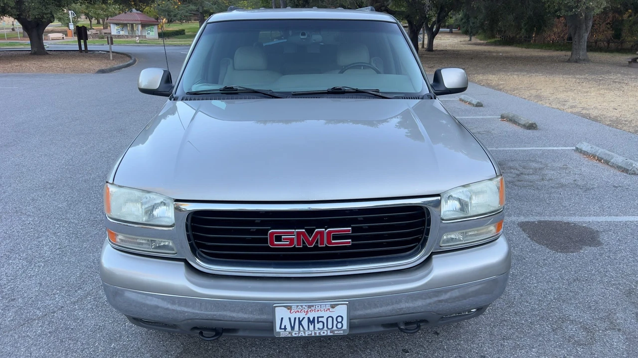 2001 GMC Yukon 2nd Gen - Image 21 of 31