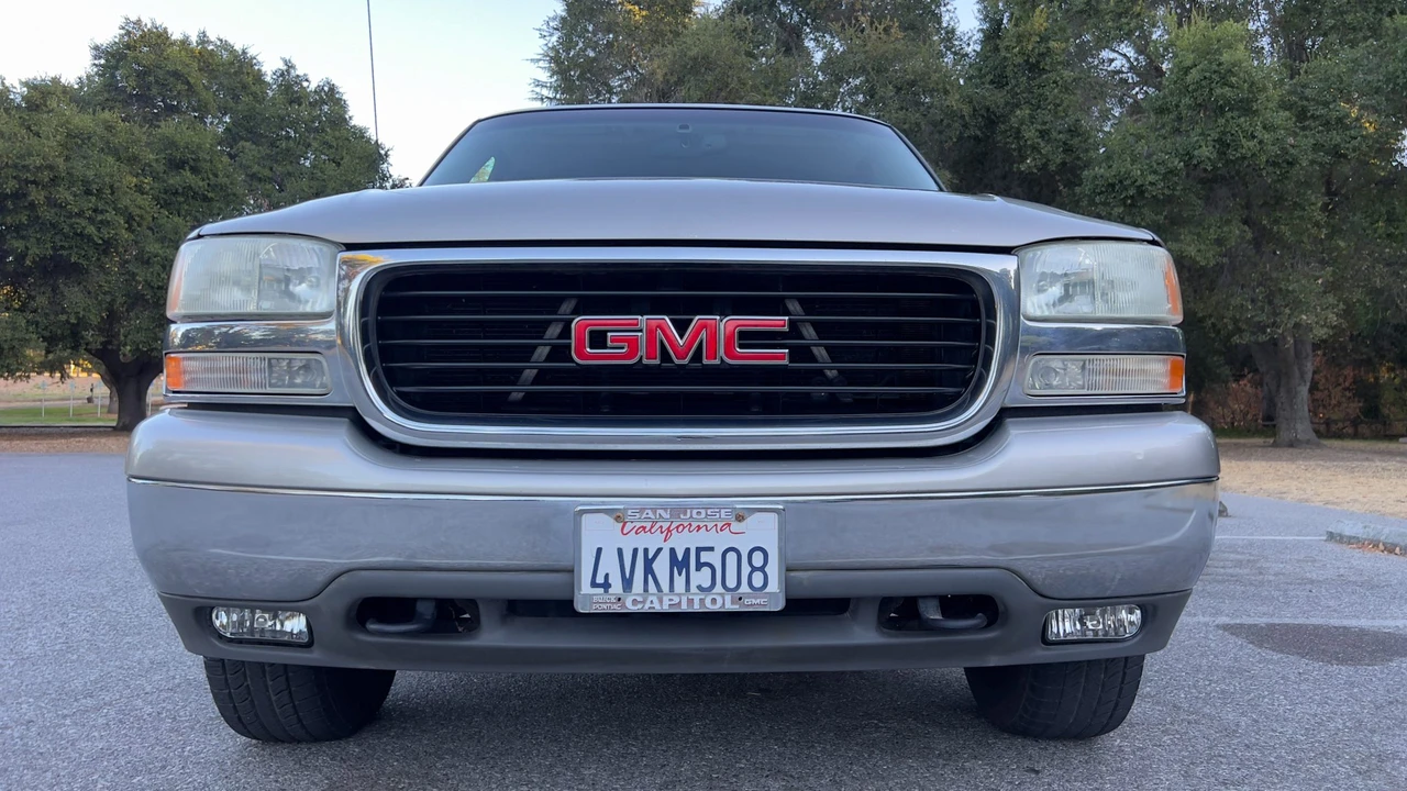 2001 GMC Yukon 2nd Gen - Image 23 of 31
