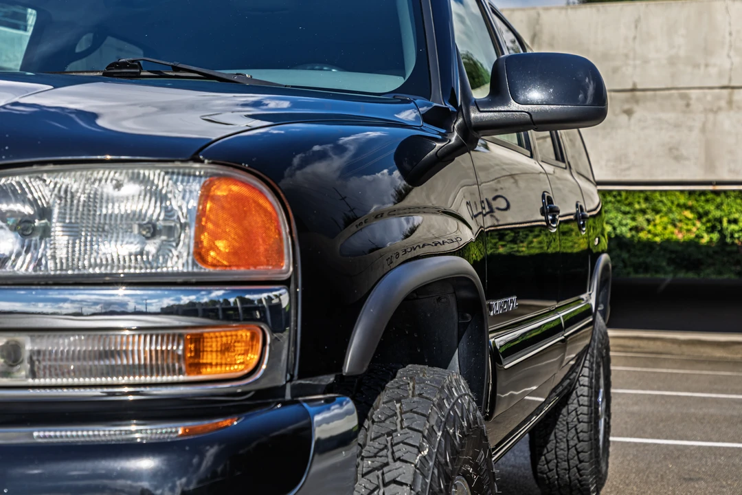 2001 GMC Yukon 2nd Gen - Image 21 of 31