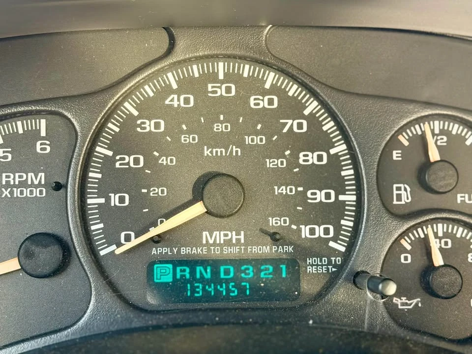 2001 GMC Sierra 1st Gen - Image 11 of 14