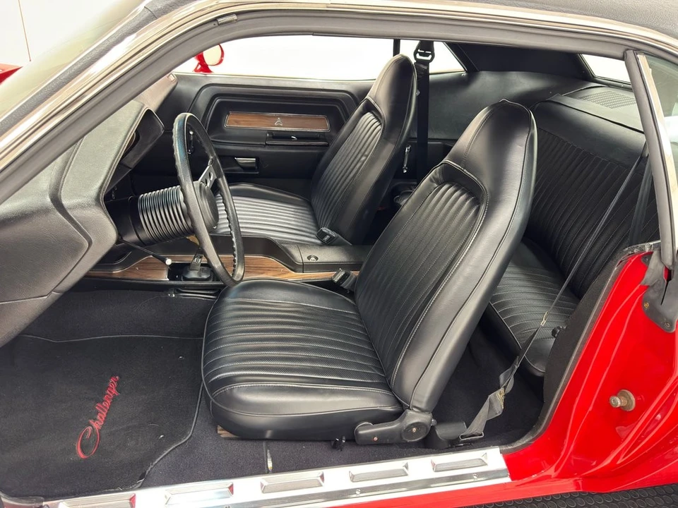 2001 Dodge Challenger - Image 31 of 31