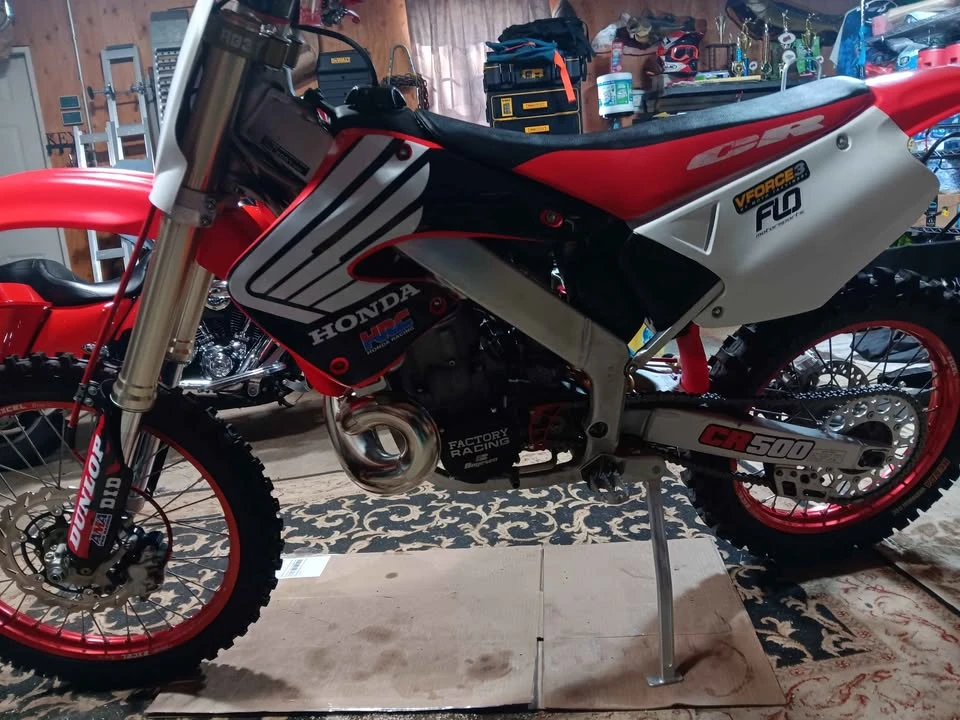 2001 Honda CR - Image 4 of 10
