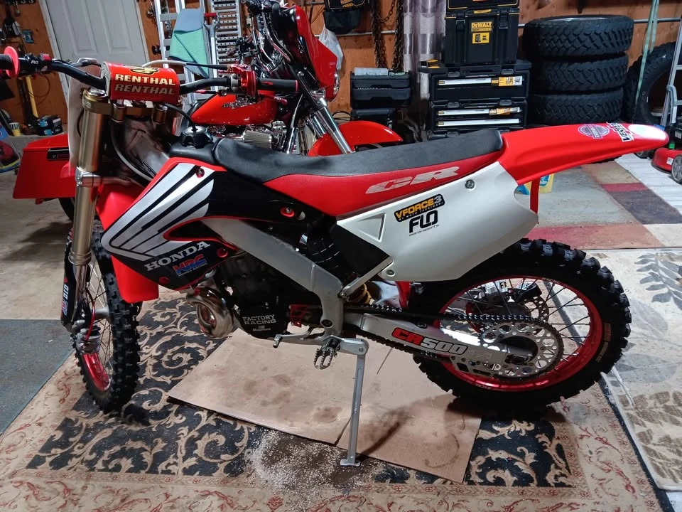 2001 Honda CR - Image 8 of 10