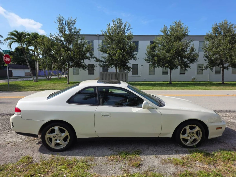 2001 Honda Prelude 5th Gen - Image 8 of 8