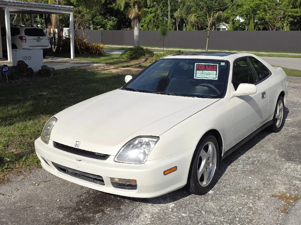 2001 Honda Prelude 5th Gen - Image 2 of 8