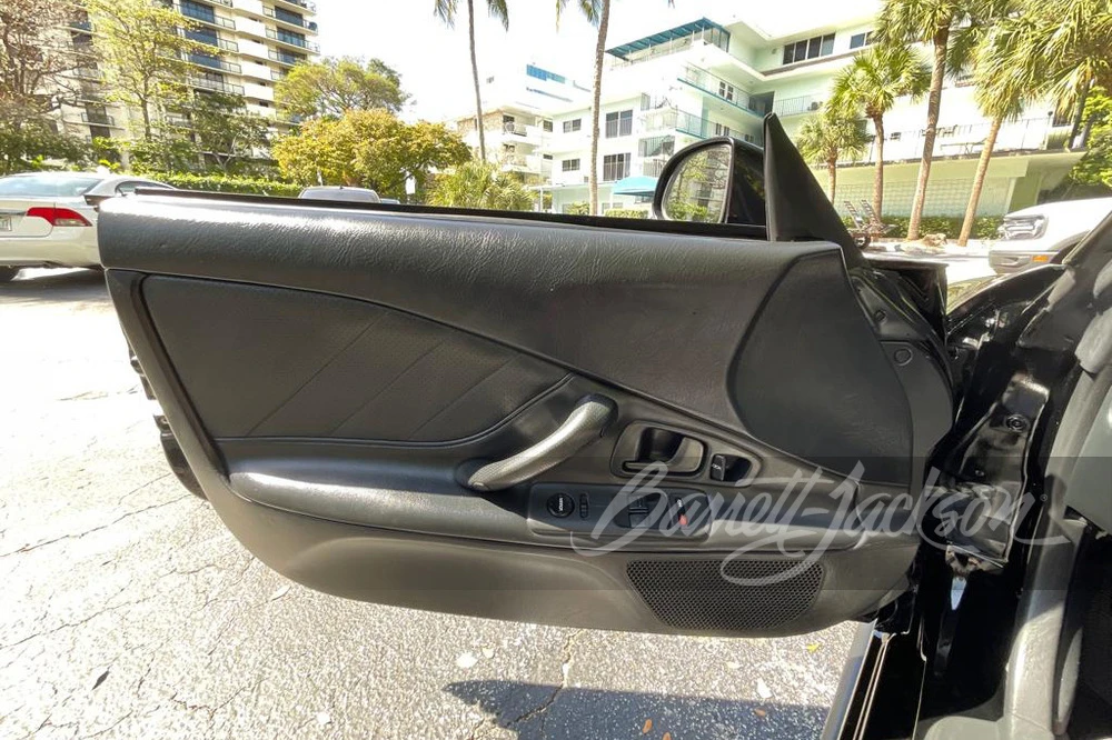 2001 Honda AP1 S2000 - Image 12 of 14