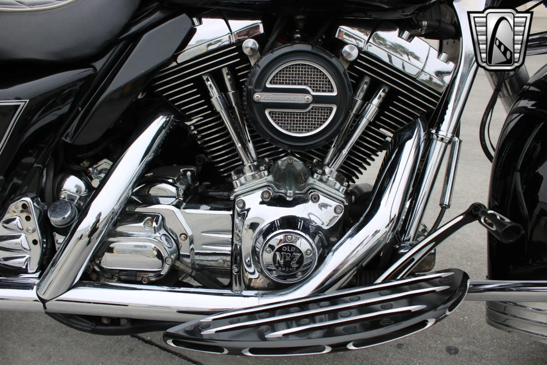 2001 Harley-Davidson Touring Twin Cam - Image 5 of 12