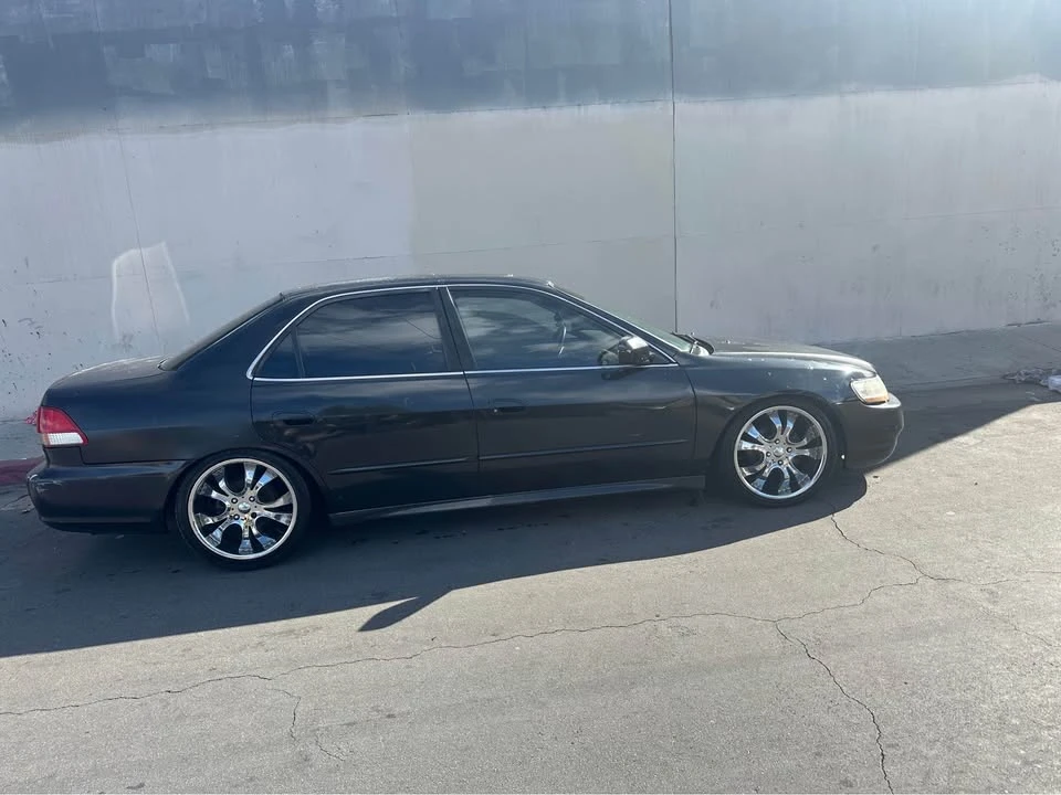 2001 Honda Accord 6th Gen - Image 4 of 4