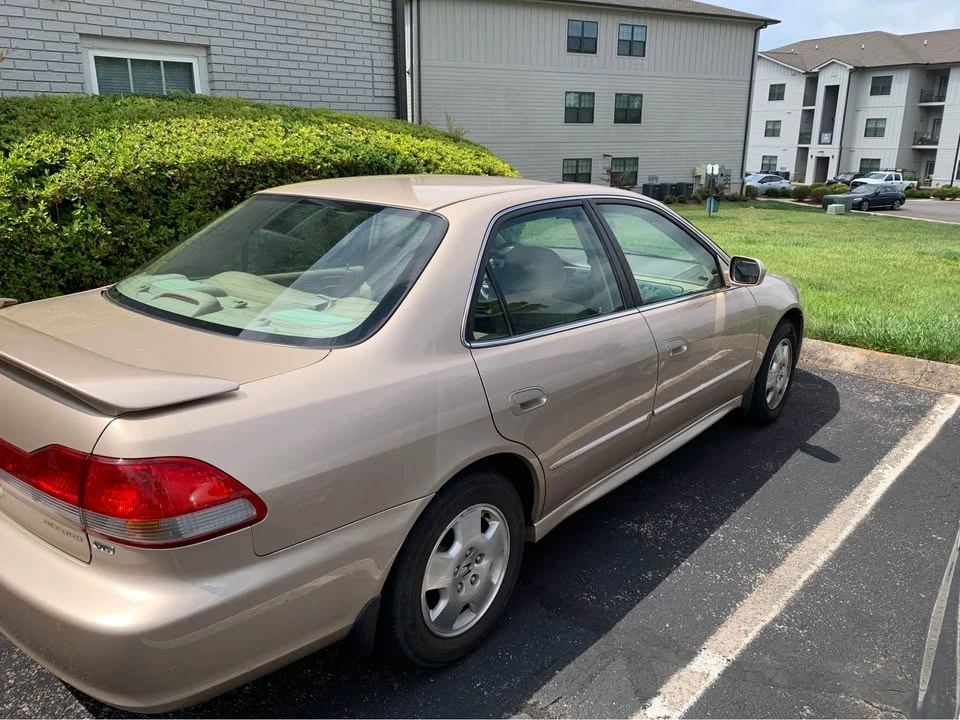 2001 Honda Accord 6th Gen - Image 2 of 8