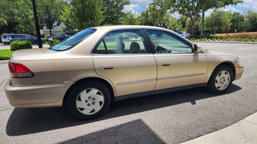 2001 Honda Accord 6th Gen - Image 3 of 21