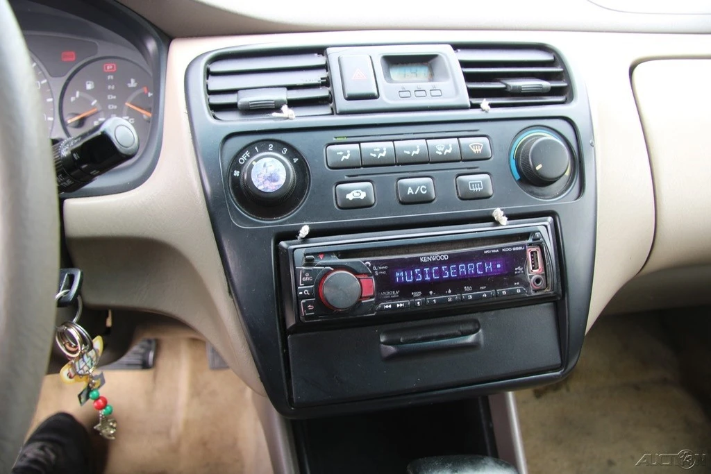 2001 Honda Accord 6th Gen - Image 18 of 21