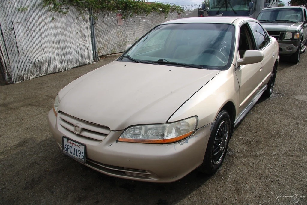 2001 Honda Accord 6th Gen - Image 2 of 21