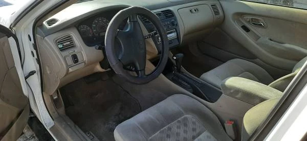 2001 Honda Accord 6th Gen - Image 4 of 7