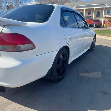 2001 Honda Accord DX Sedan 4D