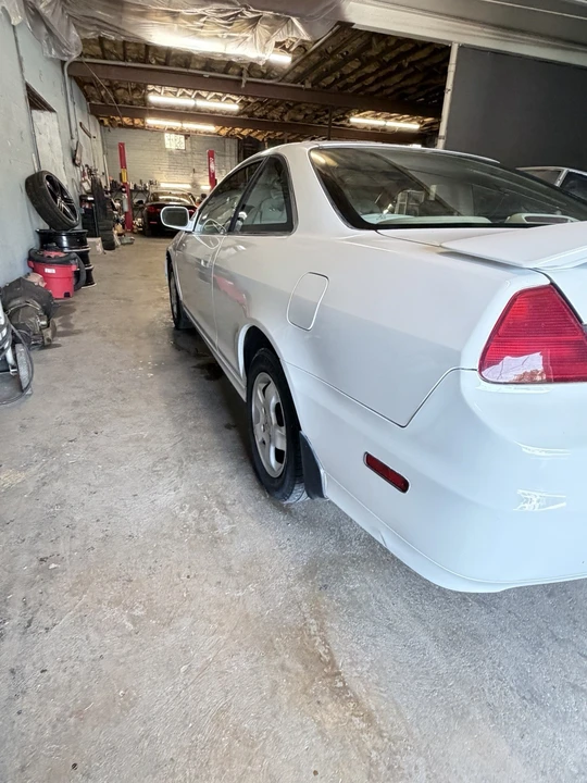 2001 Honda Accord 6th Gen - Image 6 of 18