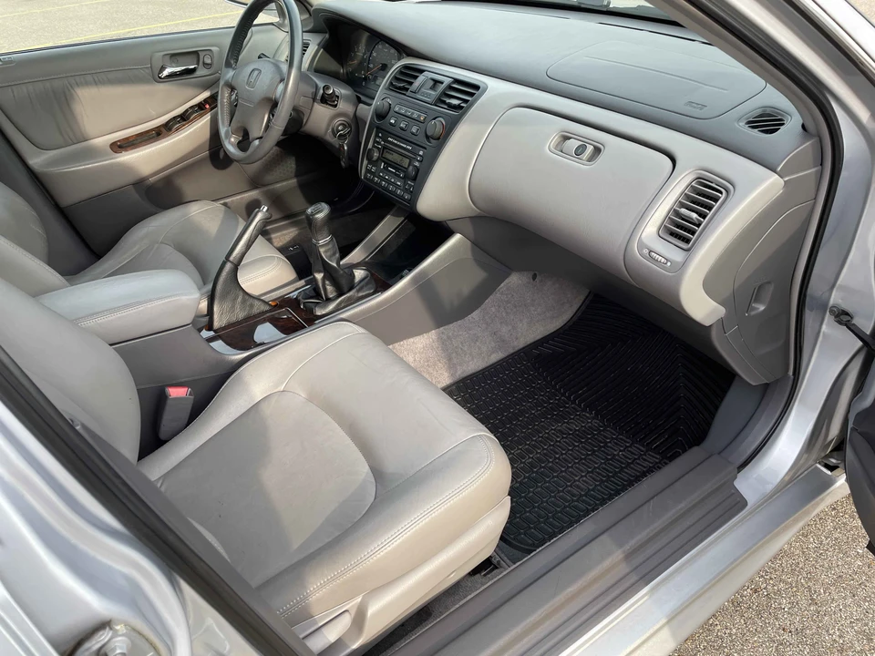 2001 Honda Accord 6th Gen - Image 26 of 31