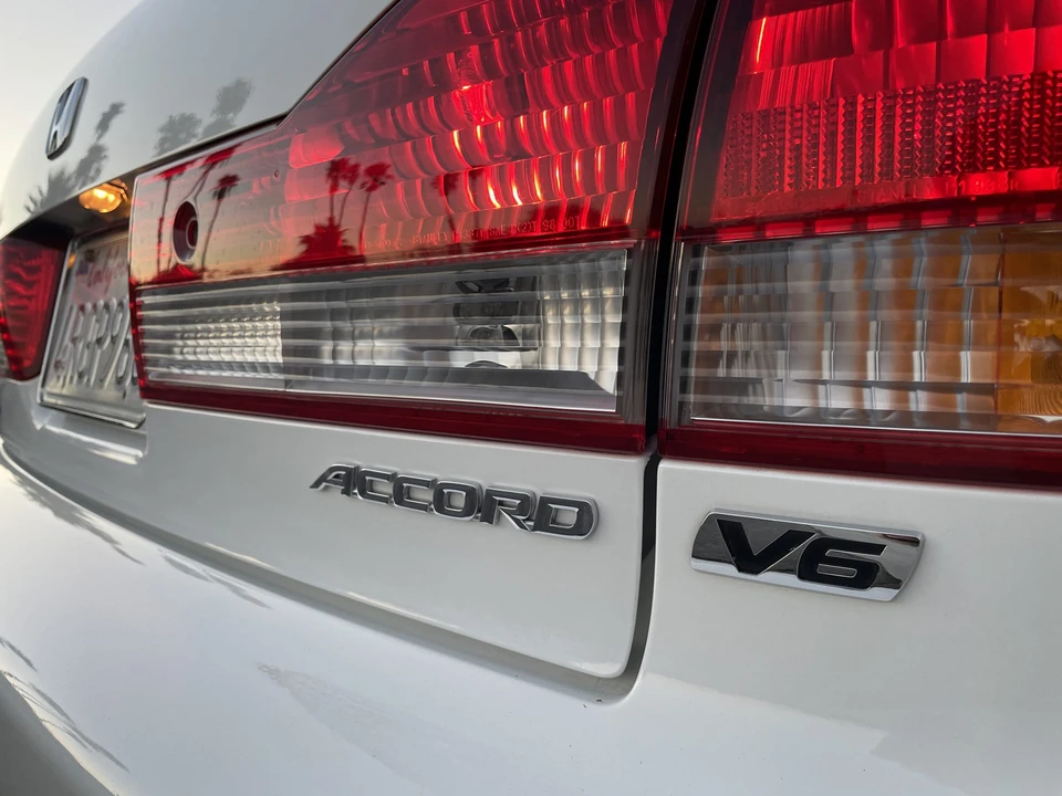 2001 Honda Accord 6th Gen - Image 26 of 31