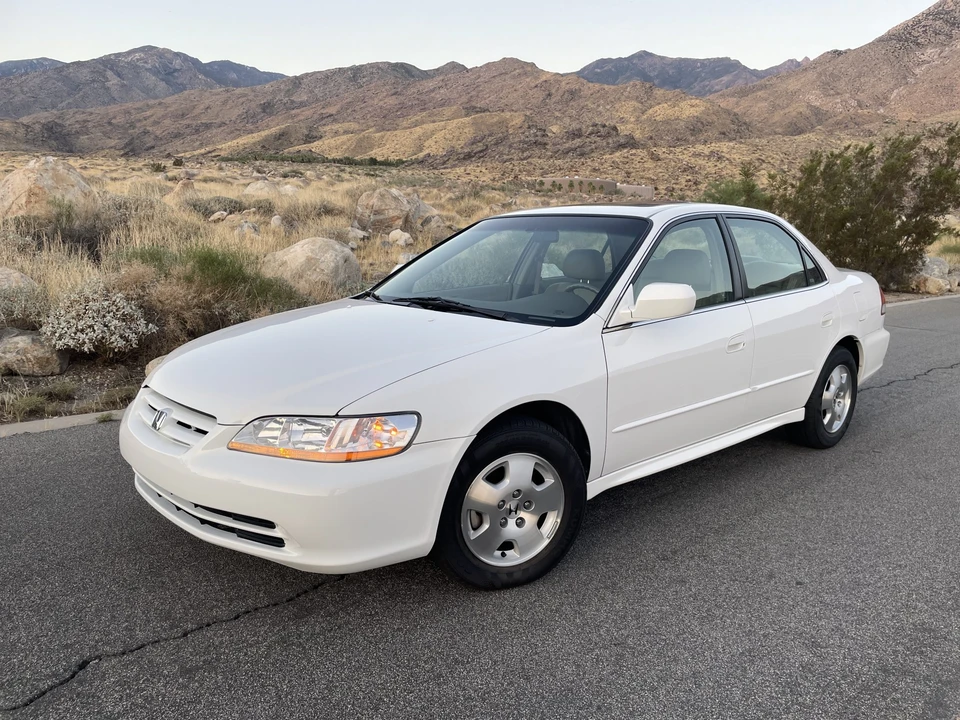2001 Honda Accord 6th Gen - Image 2 of 31