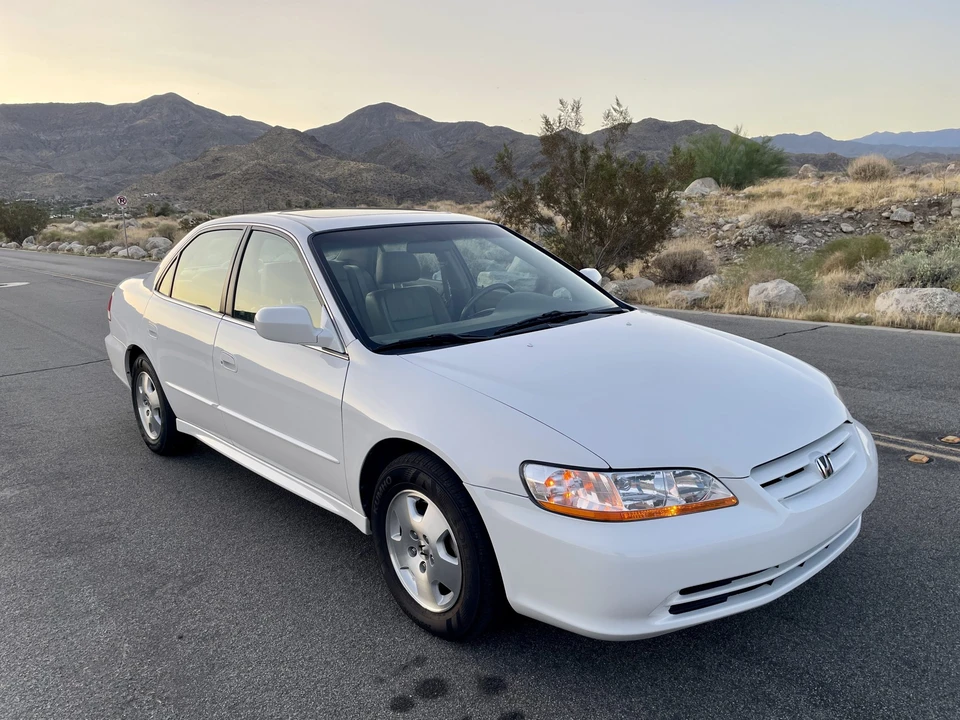 2001 Honda Accord 6th Gen - Image 7 of 31