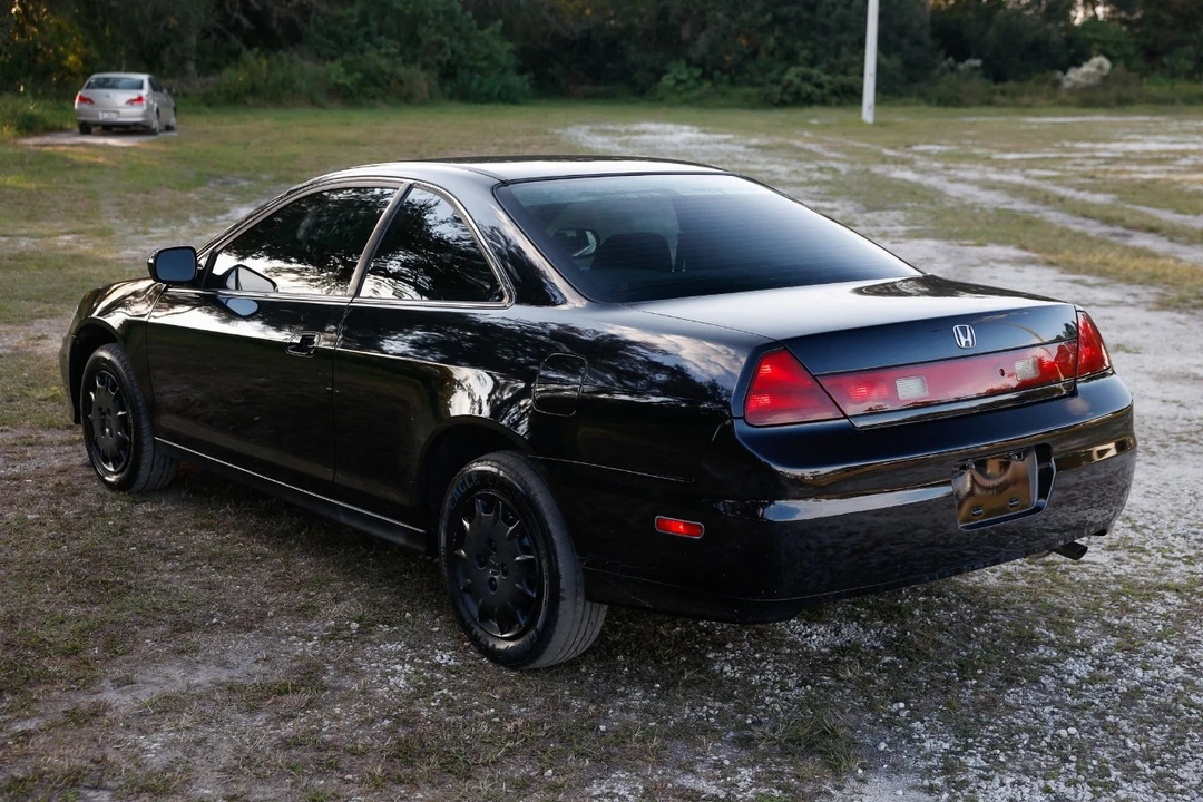 2001 Honda Accord 6th Gen - Image 5 of 12